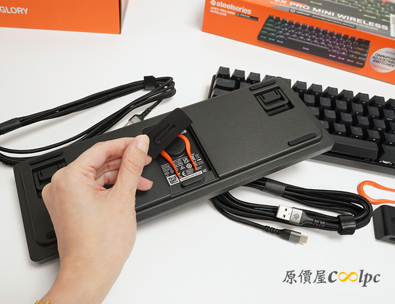 開箱】SteelSeries Apex Pro Mini 無線機械式鍵盤！一鍵雙段磁力軸