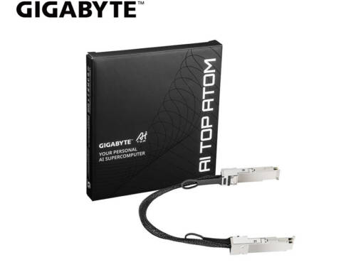 技嘉 AI TOP NVIDIA ConnectX-7 連接線/特殊線材